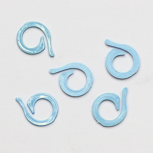 

PandaHall Plastic Knitting Crochet Locking Stitch Markers Holder, Pale Turquoise, 22x17x1.5mm, Hole: 10mm, about 1000pcs/bag Plastic