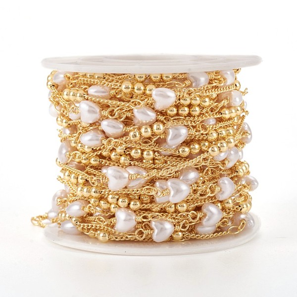 

PandaHall Brass Handmade Beaded Chain, Curb Chains, with Heart Glass Beads, Long-Lasting Plated, Soldered, with Spool, Real 18K Gold Plated..., White