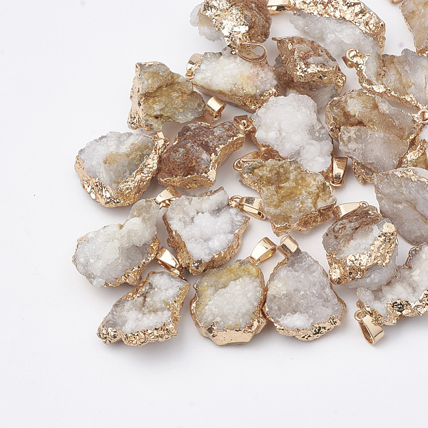 

PandaHall Natural Druzy Agate Pendants, Druzy Trimmed Stone, Dyed, Nuggets, WhiteSmoke, 23~40x13~30x7~20mm, Hole: 3x6mm Natural Agate..., White