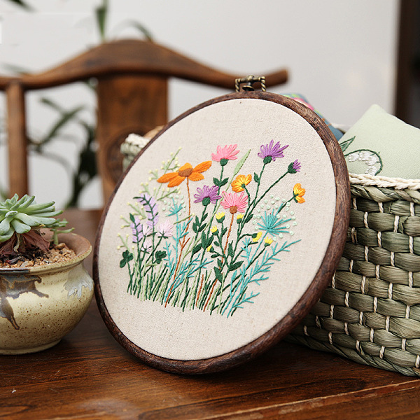 

PandaHall DIY Flower Pattern Linen Embroidery Hanging Ornament Kits, including Fabric, Thread, No Embroidery Hoop, Violet, 20mm Cloth Purple