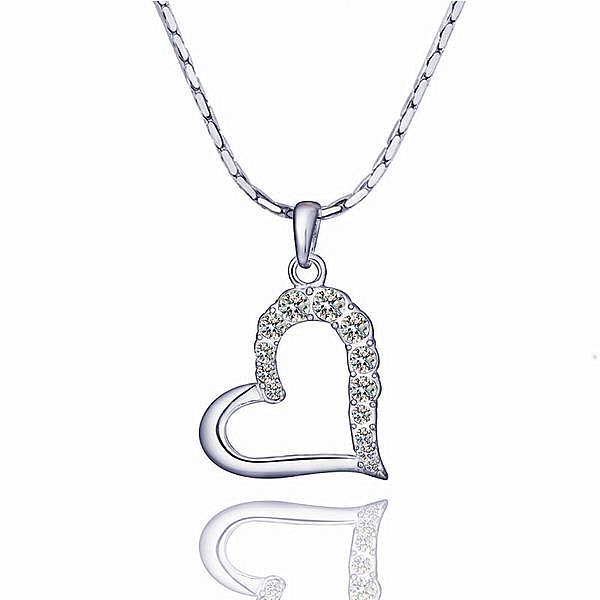 Trendy Real Platinum Plated Eco-Friendly Tin Alloy Czech Rhinestone Heart Pendant Necklaces