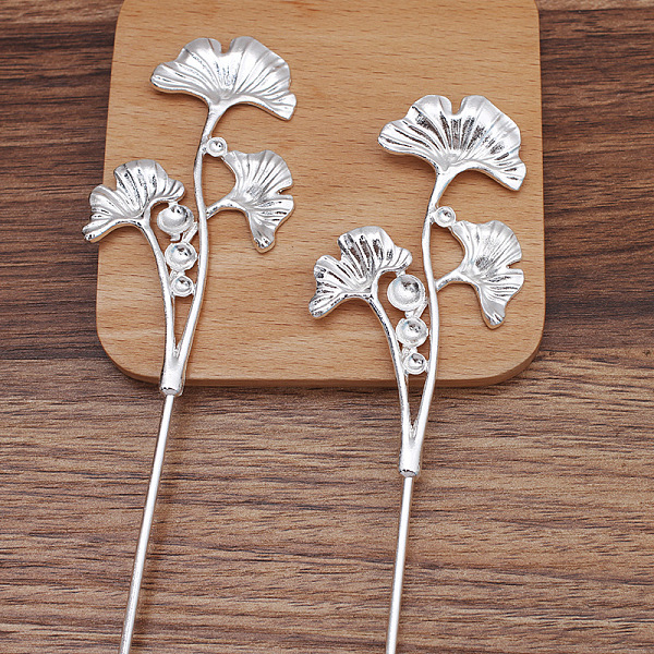 

PandaHall Iron Hair Stick Findings, with Alloy Cabochons Setting, Leaf, Silver, 120x2.5mm, Tray: 6mm and 8mm and 10mm Iron