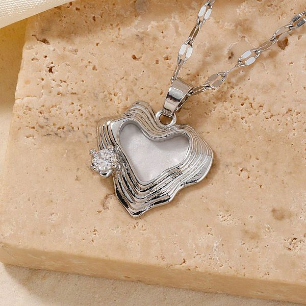 Fashionable Brass Clear Cubic Zirconia Hollow Heart Pendant Dapped Chain Necklaces