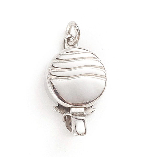 

PandaHall 304 Stainless Steel Box Clasps, Flat Round, Stainless Steel Color, 16.5x9.5x4mm, Hole: 2.3mm 304 Stainless Steel Flat Round