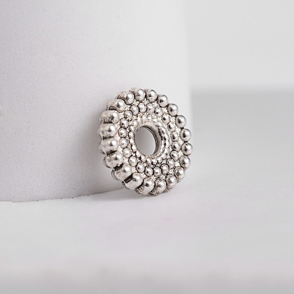 

PandaHall Tibetan Style Flat Round Zinc Alloy Spacer Beads, Antique Silver, 9x2mm, Hole: 2.2mm Alloy Flat Round