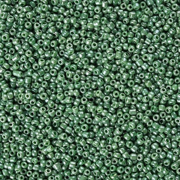 

PandaHall Glass Seed Beads, Opaque Colors Lustered, Round, Medium Sea Green, 2mm, Hole: 1mm, about 30000pcs/pound Glass Green