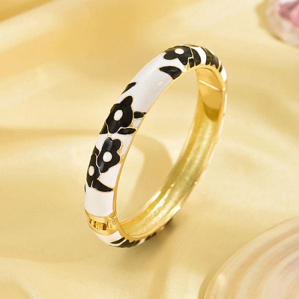 

PandaHall Enamel Flower Bangle, Real 18K Gold Plated Zinc Alloy Hinged Bangle, White, Inner Diameter: 2-3/8 inch(6cm) Alloy White