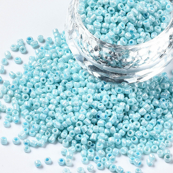 

PandaHall Glass Seed Beads, Baking Paint, Round Hole, Round, Sky Blue, 2~3x1.5~2mm, Hole: 0.8mm, about 450g/Pound Glass