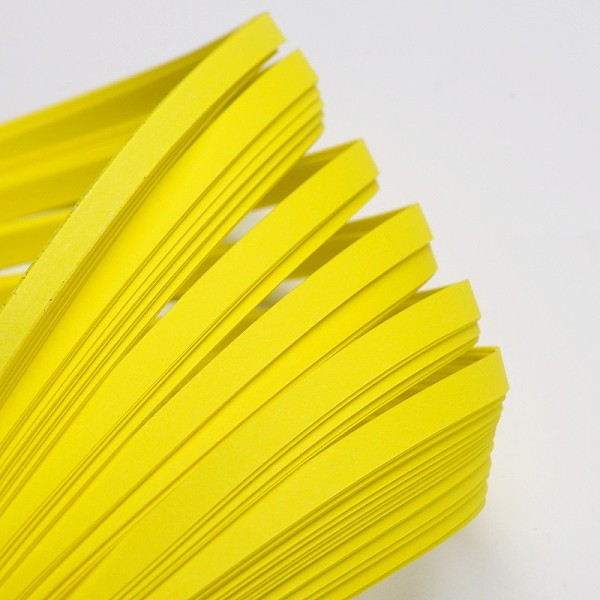 

PandaHall Quilling Paper Strips, Yellow, 530x5mm, about 120strips/bag Paper Yellow