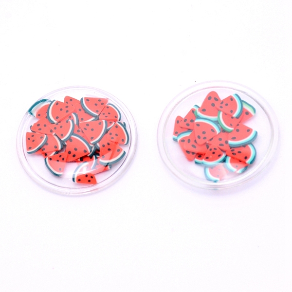 樹脂カボション付きPVCプラスチック