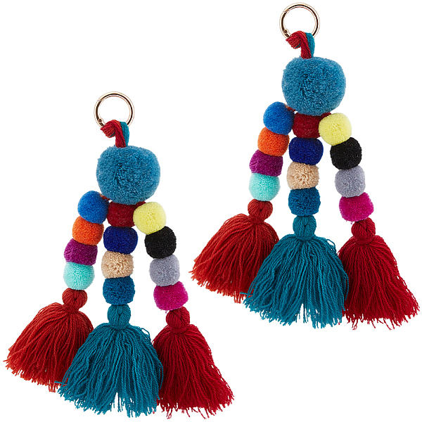 The Colors of the Small Pom Balls are Random Color