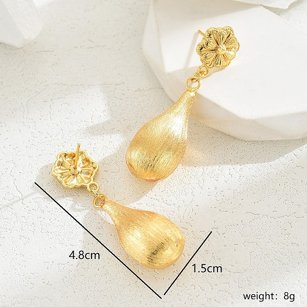 

PandaHall Luxurious Gold Earrings with Elegant Star and Heart Design Brass