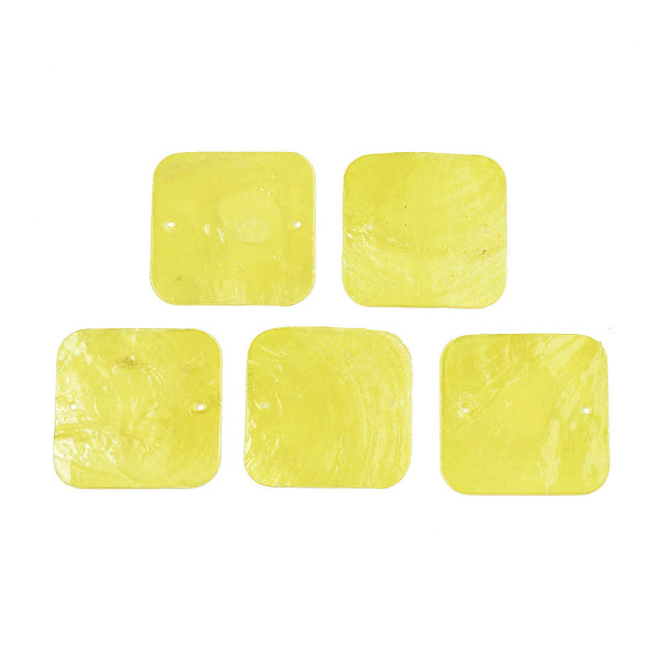 

PandaHall Spray Painted Capiz Shell Pendants, Square, Yellow, 43x43x1~2mm, Hole: 2mm Capiz Shell Square Yellow