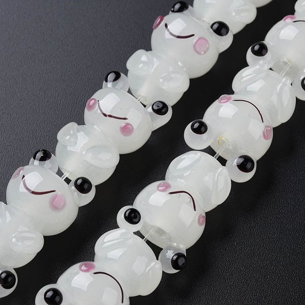 

PandaHall Handmade Bumpy Lampwork Beads Strands, Frog, WhiteSmoke, 20.5~22x13.5~15.5x12.5~13.5mm, Hole: 2mm, about 25pcs/strand, 20.16..., White