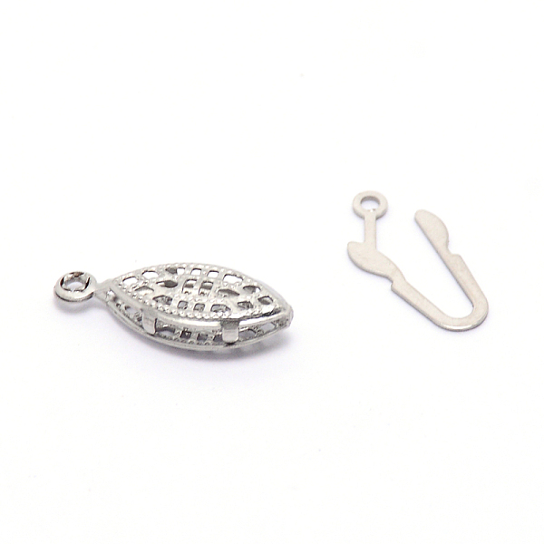 

PandaHall Stainless Steel Box Clasps, Horse Eye, Stainless Steel Color, 21.5x7x4mm, Hole: 1.2mm Stainless Steel Horse Eye