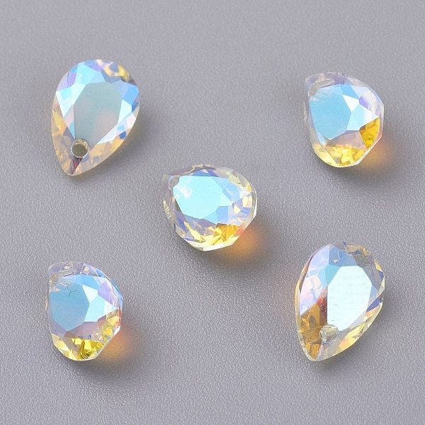 

PandaHall Glass Rhinestone Pendants, Faceted, Teardrop, Crystal Shimmer, 9x6x4mm, Hole: 1mm Rhinestone Teardrop Clear