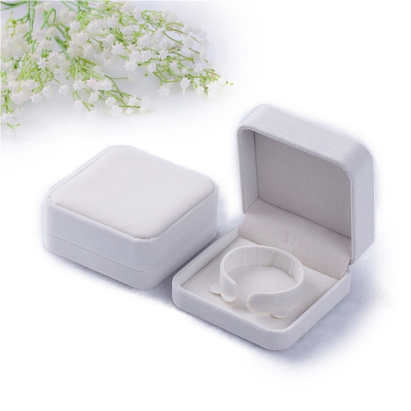 Velvet Bracelet Box - image