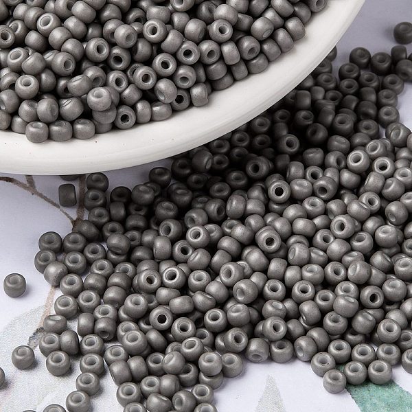 

PandaHall MIYUKI Round Rocailles Beads, Japanese Seed Beads, 8/0, (RR2317) Matte Opaque Gray, 3mm, Hole: 1mm, about 2111~2277pcs/50g Glass...