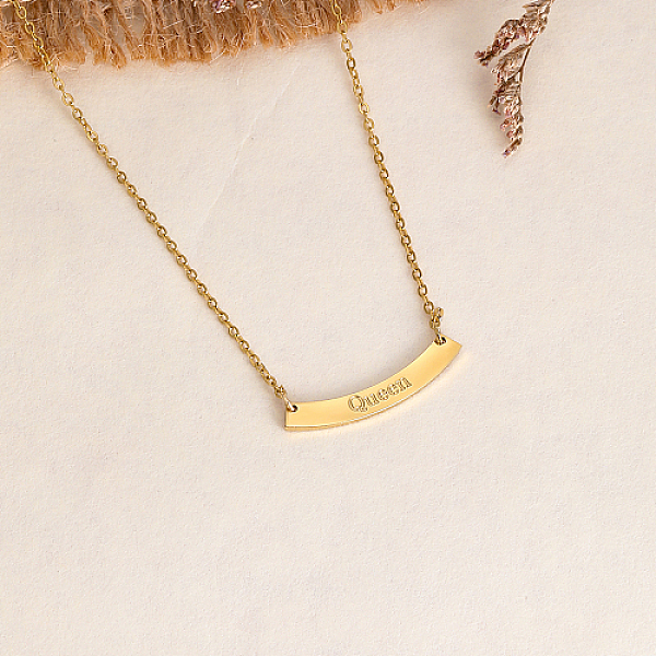 

PandaHall Stainless Steel Pendant Nacklaces, Curved Rectangle with Word Queen, Real 18K Gold Plated, 17.32 inch(44cm) Stainless Steel...