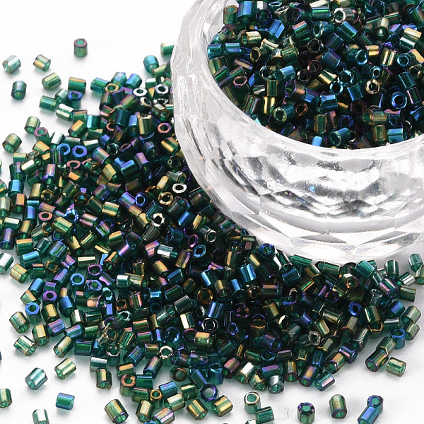 

PandaHall Glass Bugle Beads, Transparent Colours Rainbow, Dark Green, 2.5~3x2mm, Hole: 0.9mm, about 15000pcs/pound Glass