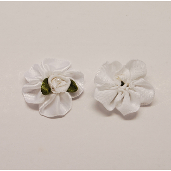 

PandaHall Handmade Woven Costume Accessories, with Acrylic Beads Flower, White, 29x27x14mm Cloth Flower White