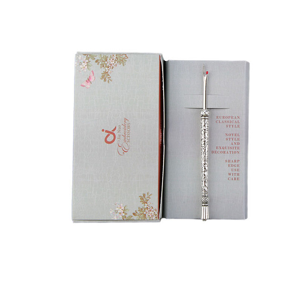

PandaHall Zinc Alloy Handle Steel Seam Rippers, Sewing Tools, Antique Silver, 130x70x20mm, Rippers: 120mm Steel