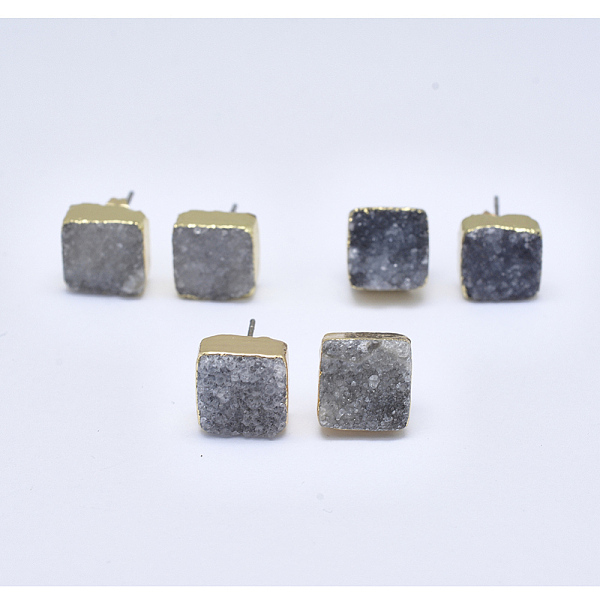 

PandaHall Natural Dyed Druzy Quartz Stud Earrings, with Brass Findings, Square, Golden, Gray, 9~11x9~11x4~7mm, Pin: 0.7mm Quartz Gray