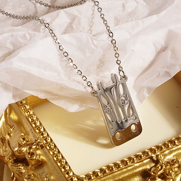 

PandaHall Stylish Stainless Steel Square Pendant Necklace for Women's Daily Wear Stainless Steel