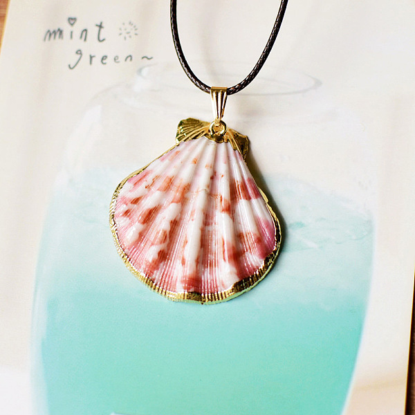 

PandaHall Natural Conch and Shell Pendant Necklaces Shell White