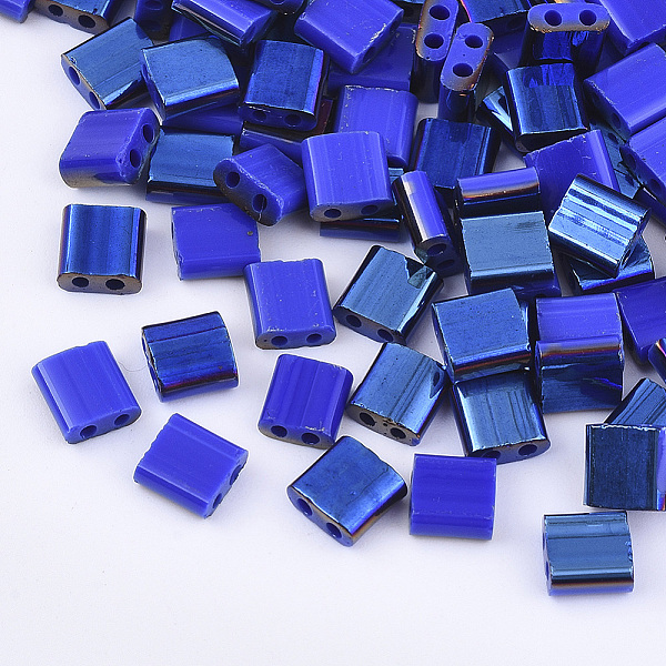 

PandaHall 2-Hole Glass Seed Beads, Half Blue Plated Colours, Square, Blue, 5x4.5~5.5x2~2.5mm, Hole: 0.5~0.8mm, about 1180pcs/bag Glass...