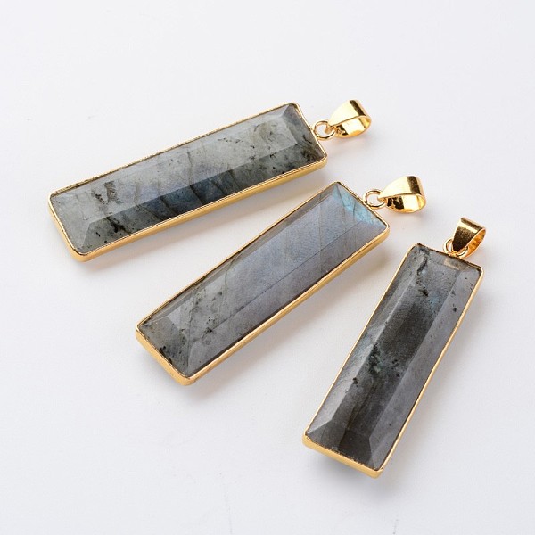 

PandaHall Faceted Rectangle Natural Labradorite Pendants, with Golden Tone Brass Findings, 43~47x12.5~13x6mm, Hole: 5x4mm Labradorite...