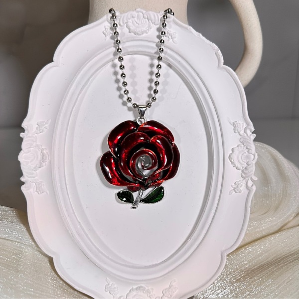 Colliers pendentifs vintage en alliage émaillé de style gothique