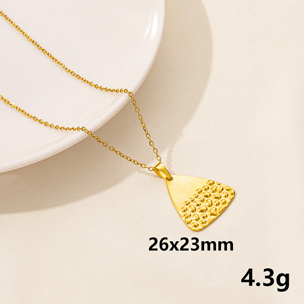 

PandaHall 304 Stainless Steel Triangle Pendant Necklaces, Cable Chain Necklaces Stainless Steel Triangle