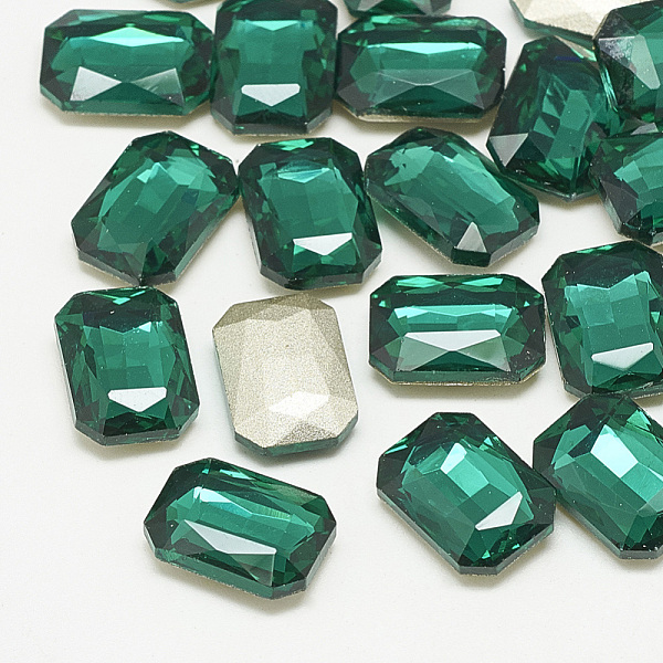 

PandaHall Pointed Back Glass Rhinestone Cabochons, Faceted, Rectangle Octagon, Med.Emerald, 8x6x3mm Glass Rhinestone Octagon Green