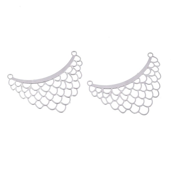 

PandaHall 201 Stainless Steel Filigree Joiners Links, Etched Metal Embellishments, Fish Scale Pattern, Stainless Steel Color, 22x30x0.3mm...