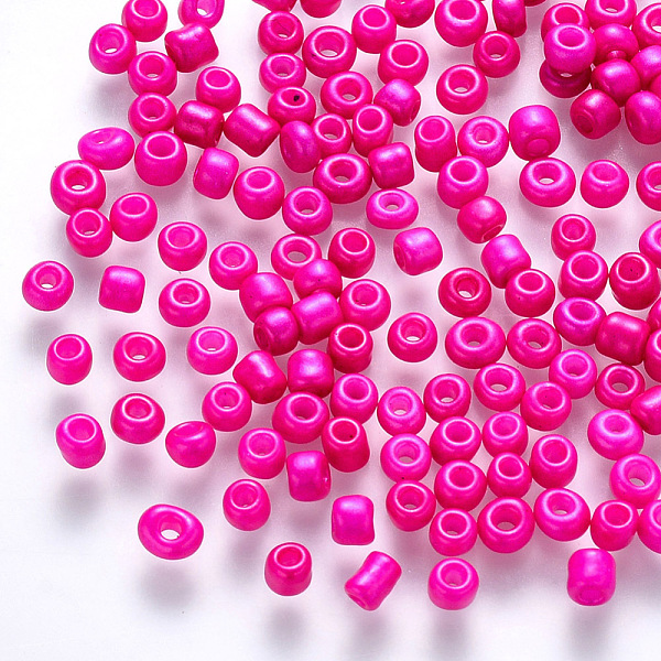 

PandaHall 6/0 Baking Paint Glass Round Seed Beads, Fuchsia, 4~5x3~4mm, Hole: 1~2mm, about 4500pcs/pound Glass Pink