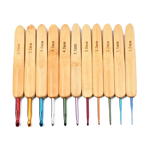 

PandaHall Bamboo Handle Aluminum Crochet Hook Needle Sets, Mixed Size, Mixed Color, 133~137x13~15x7~9mm, 11pcs/set Aluminum Multicolor