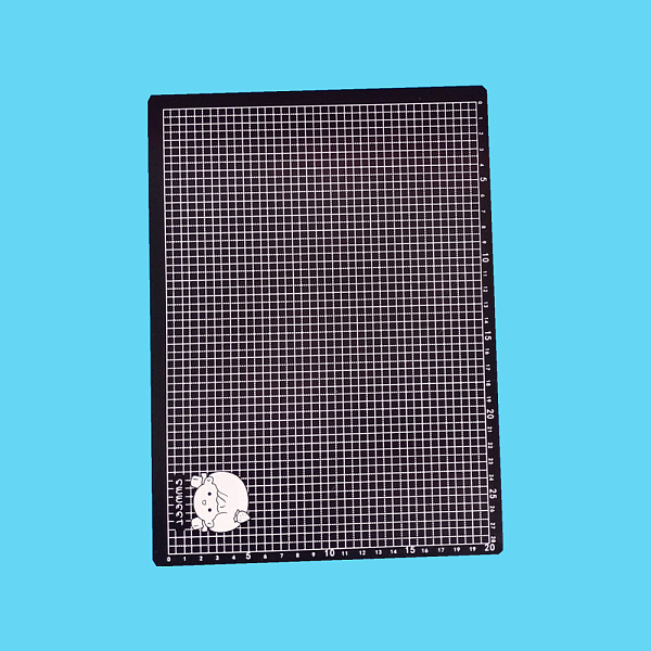 

PandaHall A4 Plastic Cutting Mat, Cutting Board, for Craft Art, Rectangle, Tartan, 21x29.7cm Plastic Tartan Black