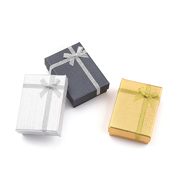 厚紙のネックレスボックス