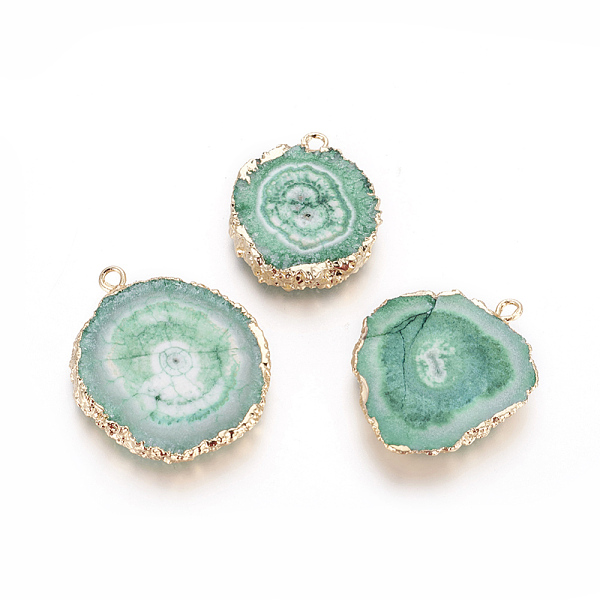 

PandaHall Natural Dyed Quartz Pendants, Solar Quartz, with Golden Plated Edge Brass Findings, Flat Round, Sea Green, 25~42x22~23x4~6mm, Hole...
