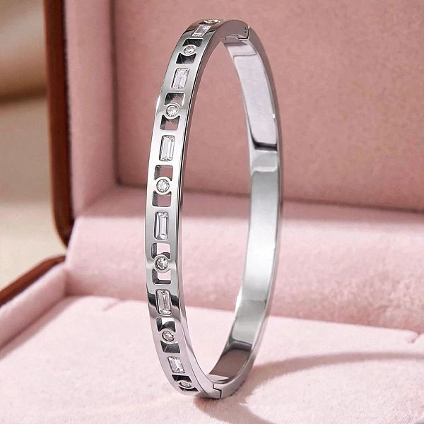 Bracciale rigido a polsino con cerniera da donna in acciaio inossidabile 304 con zirconi cubici trasparenti pavé