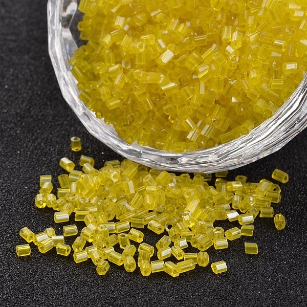 

PandaHall 8/0 Two Cut Transparent Colours Round Hole Glass Seed Beads, Hexagon, Yellow, 2.5~3x2~2.5mm, Hole: 0.8~1mm, about 12100pcs/450g...