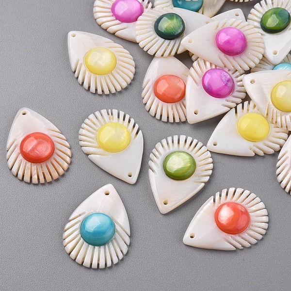

PandaHall Natural Freshwater Shell Pendants, Dyed, Fishbone, Mixed Color, 30x21.5x5.5mm, Hole: 1.2mm Freshwater Shell Others Multicolor