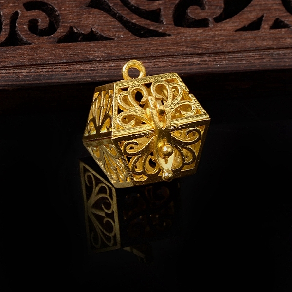 

PandaHall Alloy Bead Cage Pendants, Hexagon Hollow Cage Charms, Golden, 25x22mm Alloy Hexagon