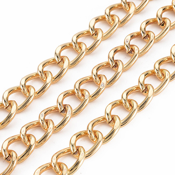 

PandaHall Brass & Iron Curb Chains, Faceted, with Spool, Unwelded, Real 18K Gold Plated, 14x10.5x2.5mm, about 32.81 Feet(10m)/Roll Iron