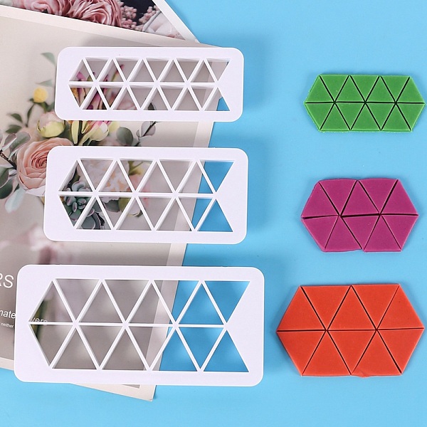 PandaHall 3 Sizes Triangle Food Grade Plastic Cookie Cutters Sets, Cookies Moulds, DIY Biscuit Baking Tool, White, 145~189x65~90x13mm...