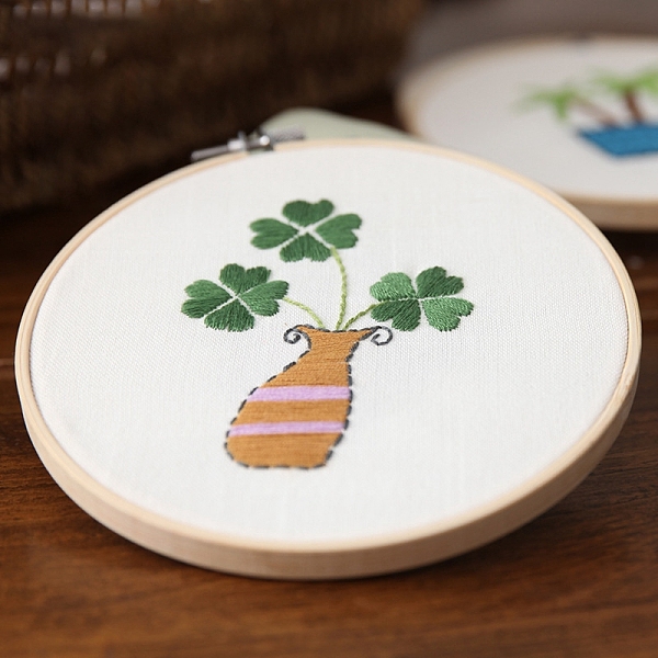 

PandaHall DIY Flat Round Embroidery Kits, Including Embroidery Cloth & Thread, Needle, Embroidery Frame, Instruction Sheet, Clover...