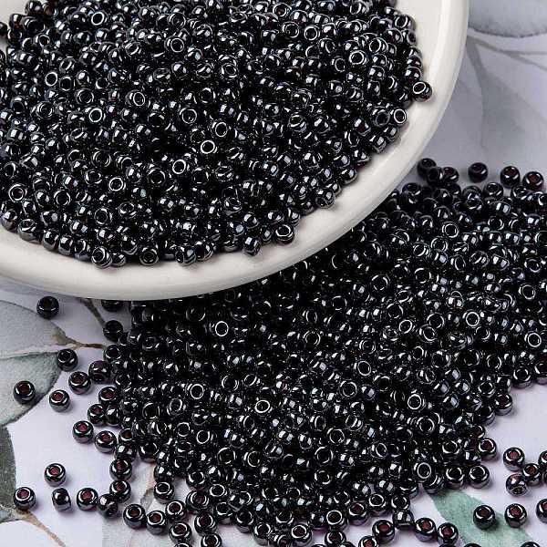 

PandaHall MIYUKI Round Rocailles Beads, Japanese Seed Beads, 8/0, (RR171) Dark Smoky Amethyst Luster, 3mm, Hole: 1mm, about 422~455pcs/10g..., Purple