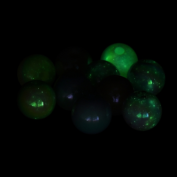 

PandaHall UV Plating Rainbow Iridescent Acrylic Beads, Luminous Glow in the Dark, Round, Mixed Color, 8mm, Hole: 1.5mm Acrylic Round..., Multicolor