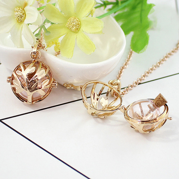 

PandaHall Glass Round Wish Bottle Inside Pendant Necklace, Golden Brass Locket Necklaces, Pink, Pendant: 23mm Brass Round Pink